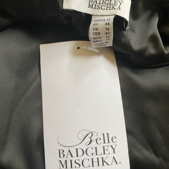 Belle Badgley Mischka  Women’s Evening Gown - Picture 7 of 7